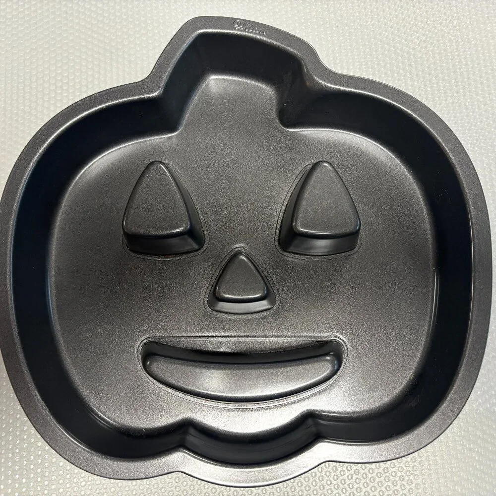 Halloween Wilton Cake Pans Pumpkin - 1574